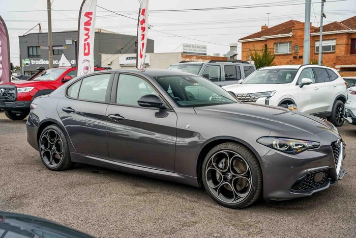 2023 Alfa Romeo Giulia Ti