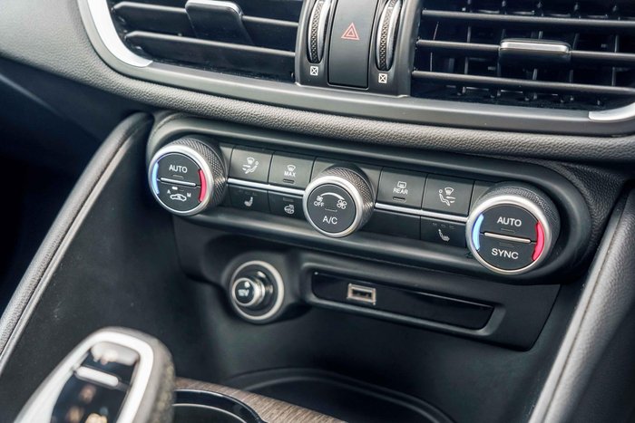 2023 Alfa Romeo Giulia Ti