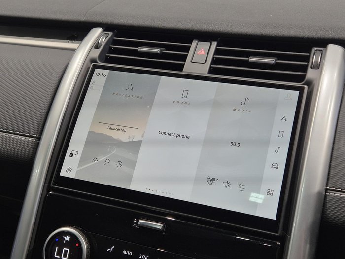 2025 Land Rover Discovery D350 Dynamic SE