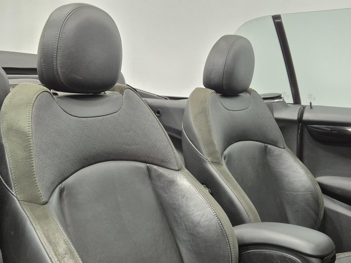 2017 MINI Convertible Cooper S F57 Blazing Red