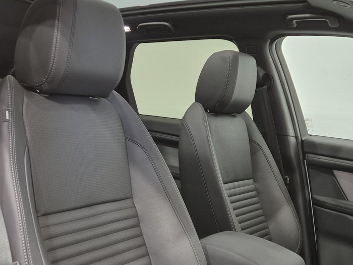 2025 Land Rover Discovery Sport P250 Dynamic SE L550 MY25.5 4X4 Constant Fuji White