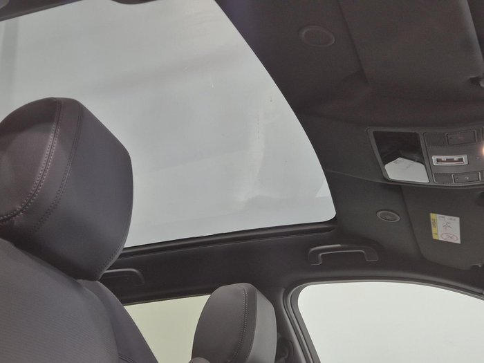 2025 Land Rover Discovery Sport P250 Dynamic SE L550 MY25.5 4X4 Constant Fuji White