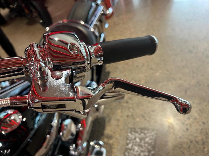 2008 Harley-Davidson Softail Deluxe 1584 (FLSTN) Softail Black