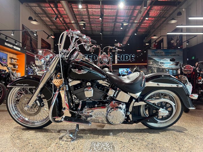 2008 Harley-Davidson Softail Deluxe 1584 (FLSTN) Softail Black