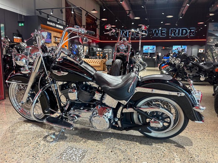 2008 Harley-Davidson Softail Deluxe 1584 (FLSTN) Softail Black