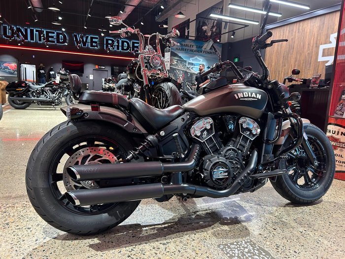 2017 Indian Scout Bobber Scout Black