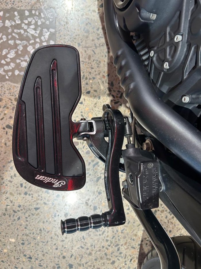 2017 Indian Scout Bobber Scout Black