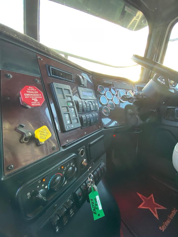 2017 Western Star 5800 Series