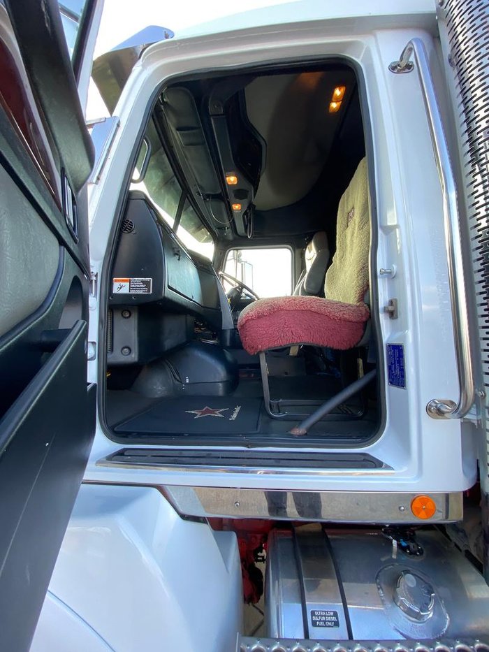 2017 Western Star 5800 Series