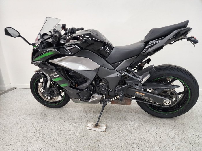 2020 Kawasaki NINJA 1000SX SE Black