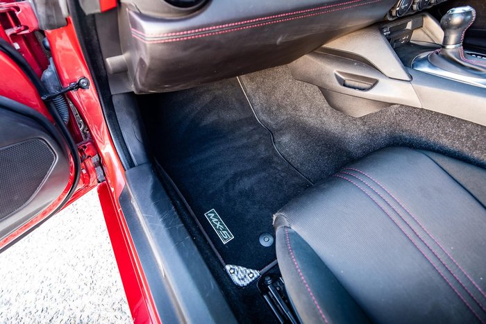 2017 Mazda MX-5 ND Soul Red