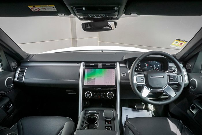 2026 Land Rover Discovery D350 Dynamic SE