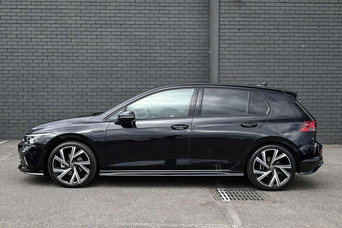 2022 Volkswagen Golf 110TSI R-Line