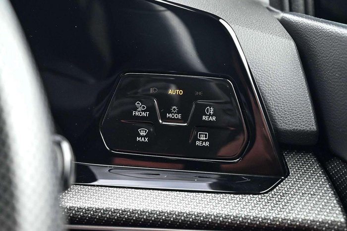 2022 Volkswagen Golf 110TSI R-Line