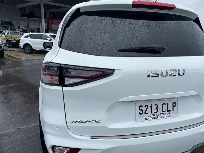 2021 Isuzu MU-X LS-T
