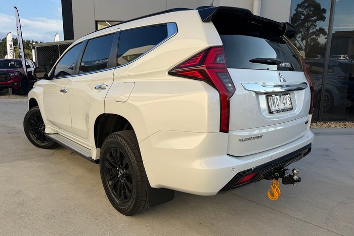 2022 Mitsubishi Pajero Sport GSR