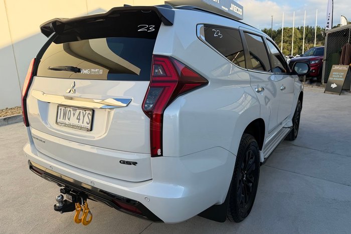 2022 Mitsubishi Pajero Sport GSR