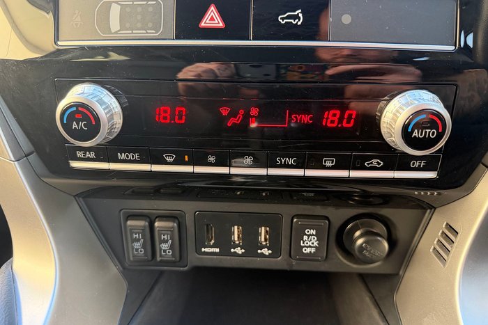 2022 Mitsubishi Pajero Sport GSR