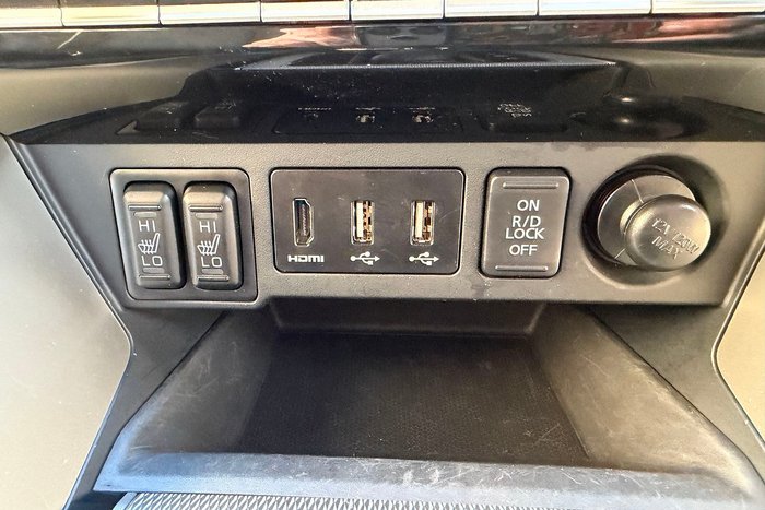 2022 Mitsubishi Pajero Sport GSR