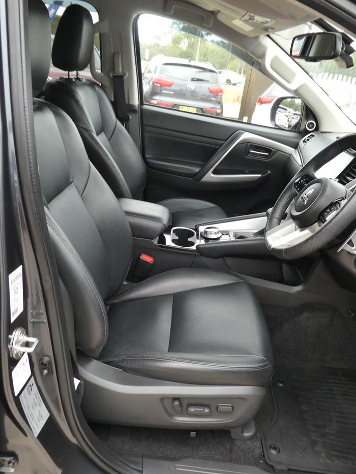 2024 Mitsubishi Pajero Sport Exceed