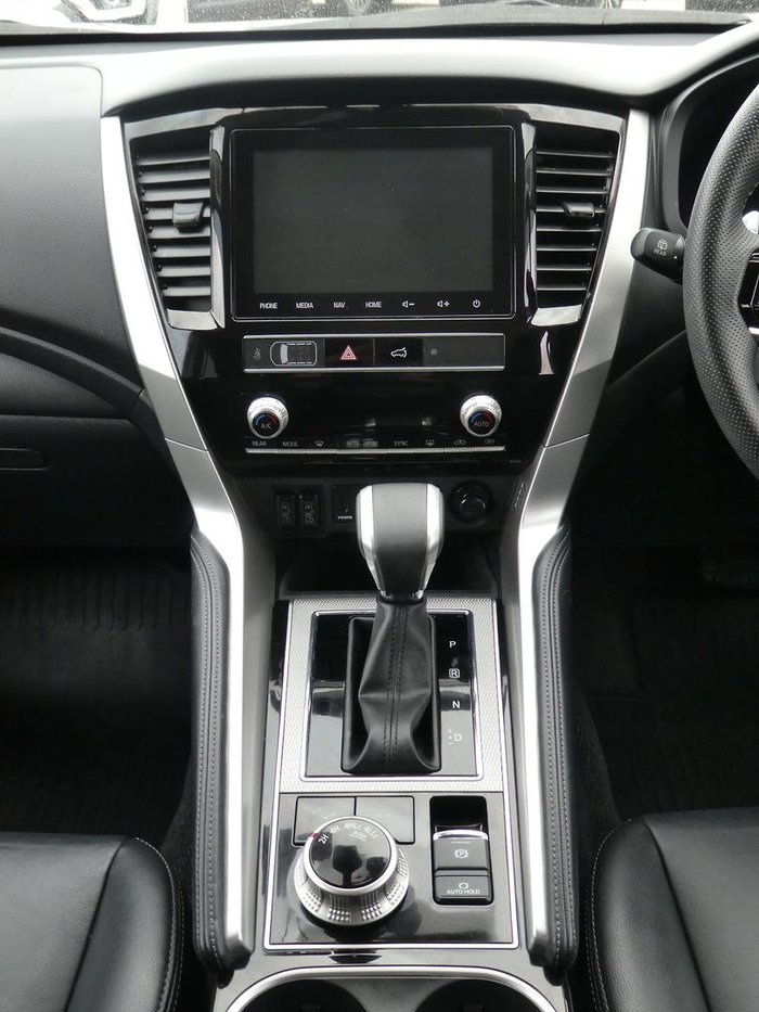 2024 Mitsubishi Pajero Sport Exceed