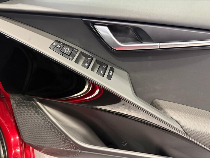 2024 Kia Niro HEV GT-Line