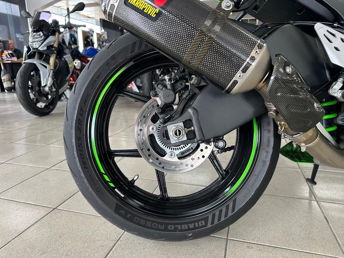 2023 Kawasaki Ninja ZX-6R ABS (636) KRT Edition Ninja Green