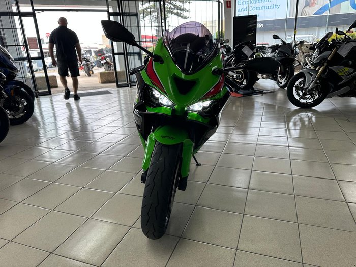 2023 Kawasaki Ninja ZX-6R ABS (636) KRT Edition Ninja Green
