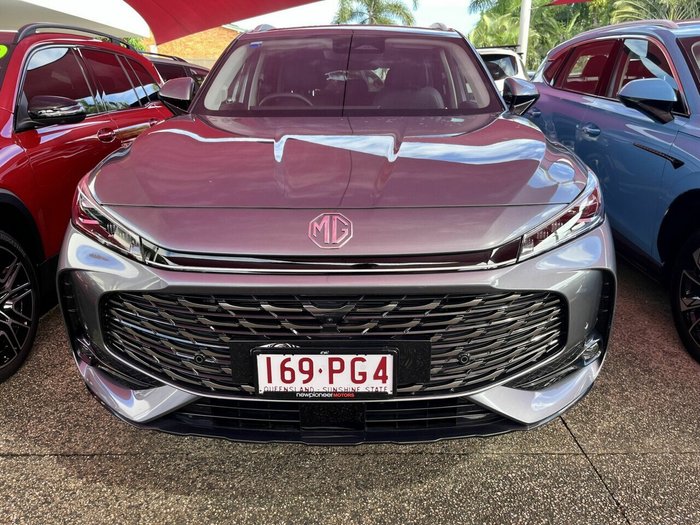 2024 MG HS Essence