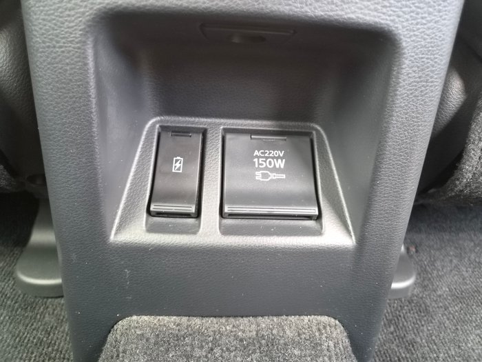 2023 Mitsubishi Pajero Sport GLS