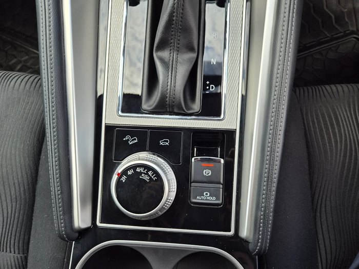 2023 Mitsubishi Pajero Sport GLS