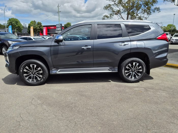 2023 Mitsubishi Pajero Sport GLS