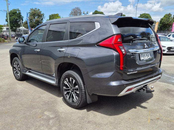 2023 Mitsubishi Pajero Sport GLS