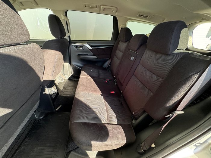 2018 Mitsubishi Pajero Sport GLX