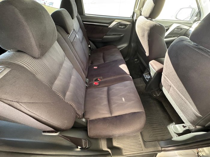 2018 Mitsubishi Pajero Sport GLX