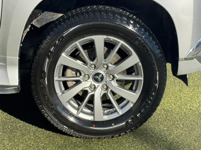 2018 Mitsubishi Pajero Sport GLX