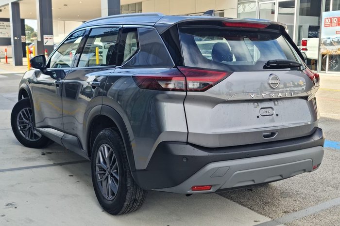 2024 Nissan X-TRAIL ST