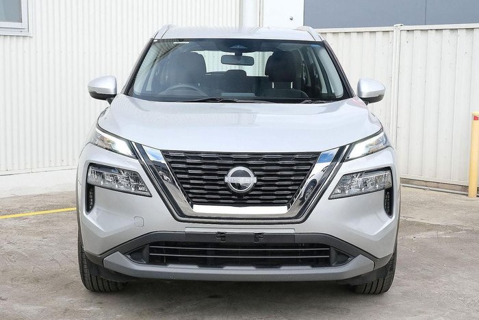 2024 Nissan X-TRAIL ST