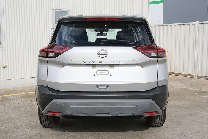 2024 Nissan X-TRAIL ST