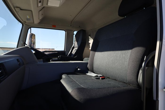 2024 Fuso Shogun FS76 400 White