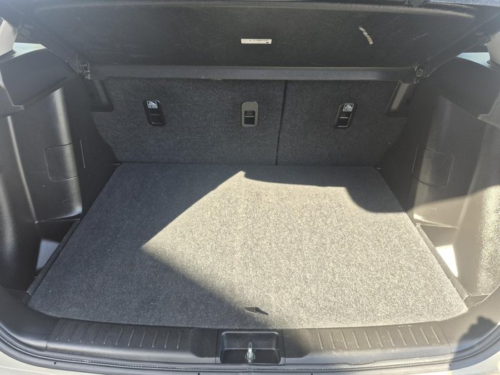 2018 Suzuki Vitara RT-S LY Savannah Ivory