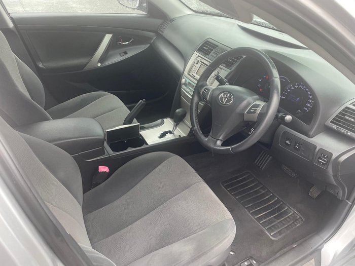 2010 Toyota Camry Hybrid AHV40R MY10 Silver Ash