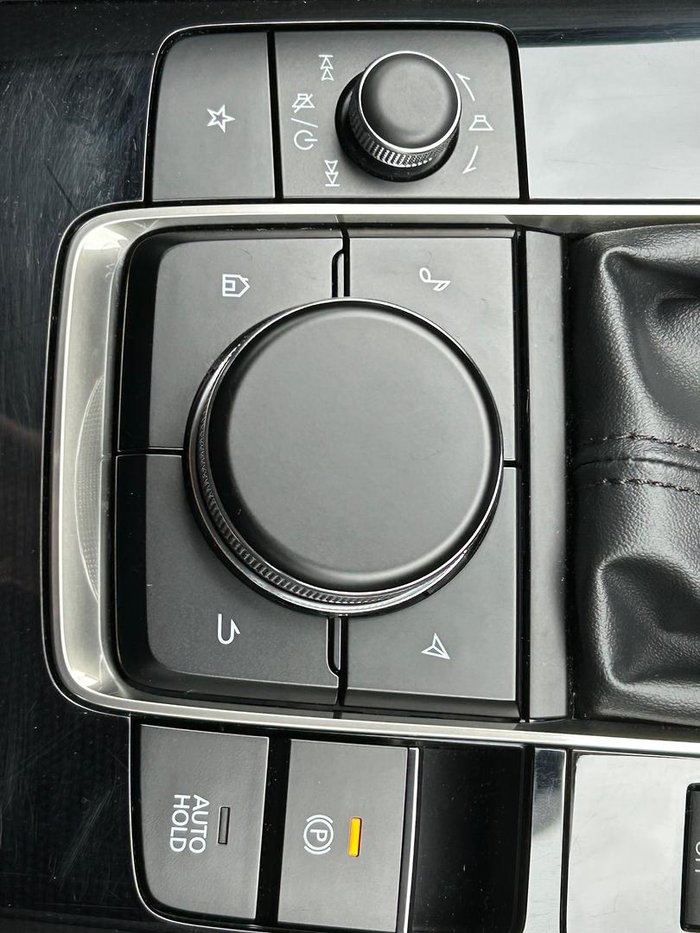 2025 Mazda 3 G25 Evolve SP