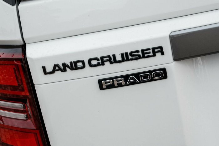 2024 Toyota Landcruiser Prado GX