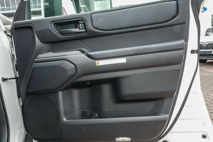 2024 Toyota Landcruiser Prado GX