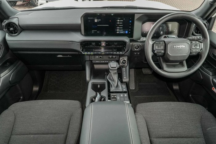 2024 Toyota Landcruiser Prado GX