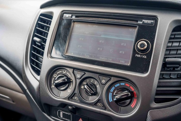 2016 Mitsubishi Triton GLX+