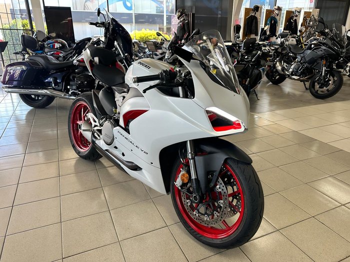 2020 Ducati Panigale V2 Panigale White