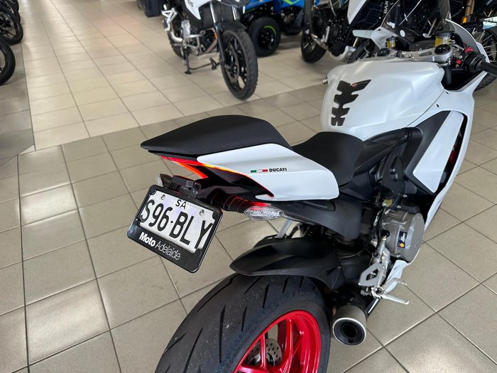 2020 Ducati Panigale V2 Panigale White