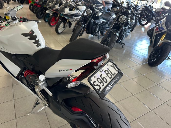 2020 Ducati Panigale V2 Panigale White